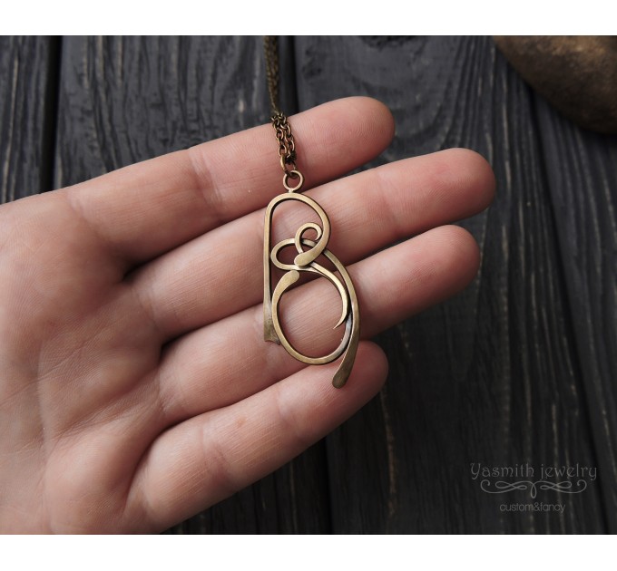  Initial necklace
