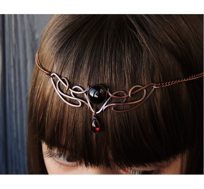 Forehead jewelry piece