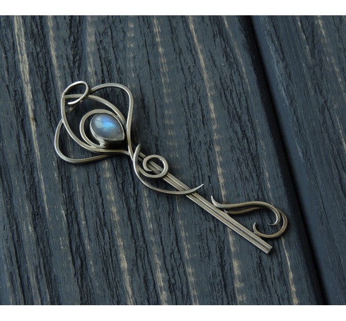 Elf cosplay pendant