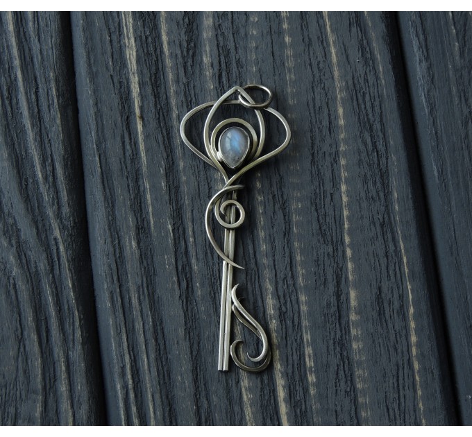 Elf cosplay pendant
