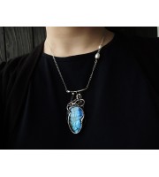 Art nouveau labradorite pendant