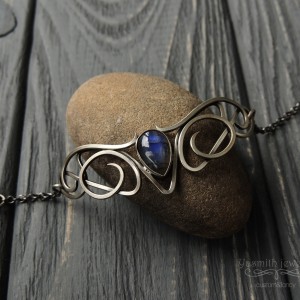 Blue labradorite bracelet